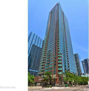 505 N Mcclurg Court, Chicago, IL 60611
