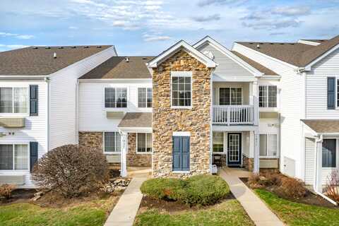 1027 Silverstone Drive, Carpentersville, IL 60110