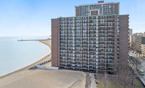 5901 N Sheridan Road, Chicago, IL 60660