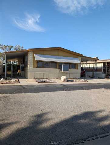 2550 E I Avenue, Lancaster, CA 93535