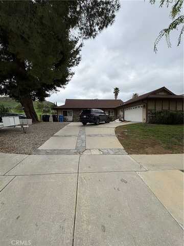 27069 Helmond Drive, Calabasas, CA 91301