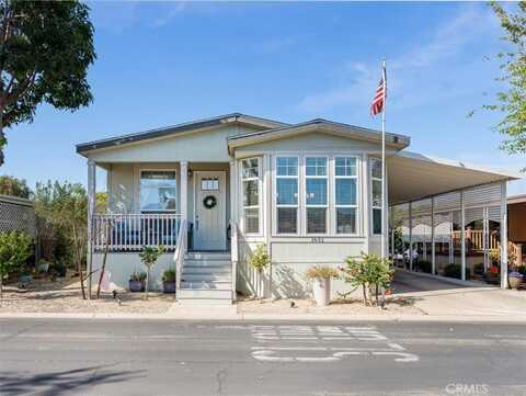 1651 Via Quantico, Santa Maria, CA 93454