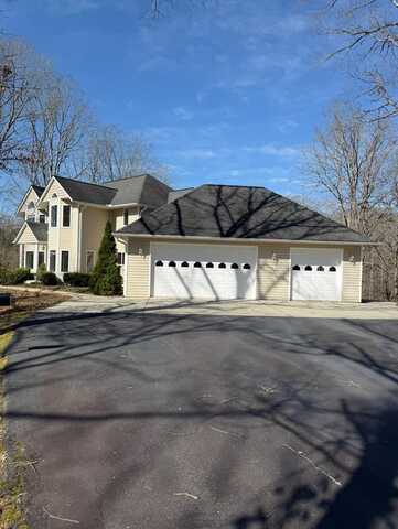 838 Peachtree Hills Road, Murphy, NC 28906