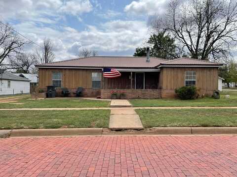 1515 Richards Street, Paducah, TX 79248