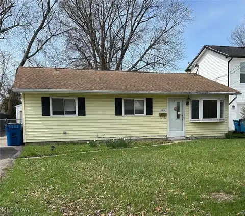 5614 Hickory Street, Mentor-on-the-Lake, OH 44060