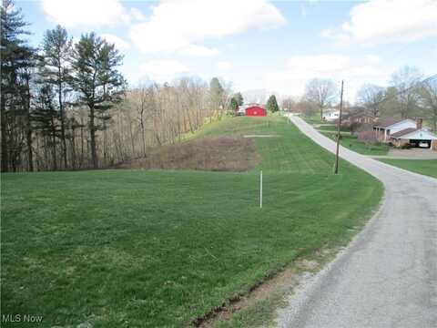 61726 Ridge Avenue, Cambridge, OH 43725