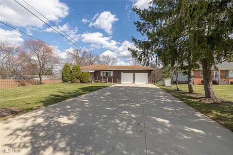 7997 Wesley Drive, Strongsville, OH 44136