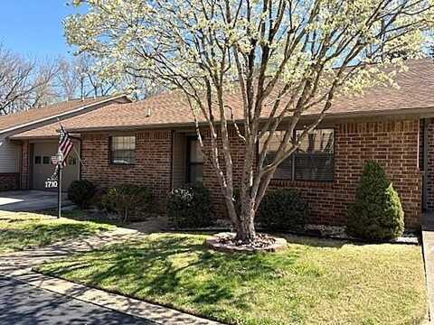 1710 DeerRun Unit #12, Harrison, AR 72601
