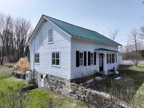 1011 Vermont Route 125, Cornwall, VT 05753