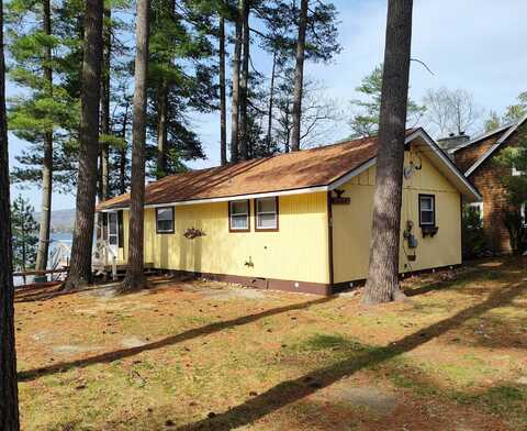 19 Arrowhead Point Road, Bristol, NH 03222