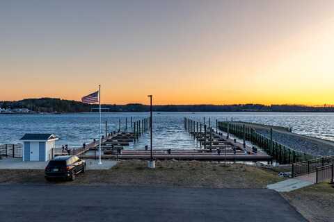33 LITTLE BAY Drive, Dover, NH 03820