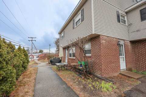 139 S Main Street, Laconia, NH 03246