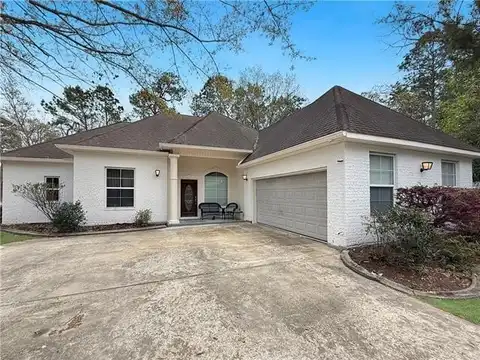 7326 AHI Court, Diamondhead, MS 39525