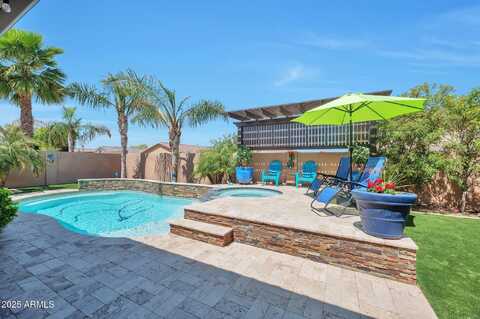 2468 W DAPPLE GRAY Court, San Tan Valley, AZ 85144