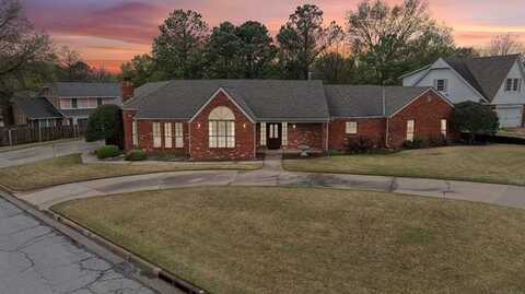 6432 S 76th East Avenue, Tulsa, OK 74133