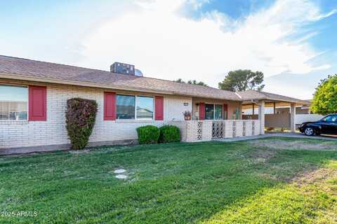 10619 W ROUNDELAY Circle, Sun City, AZ 85351