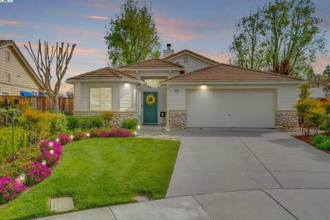 631 Splitrail Ct, Livermore, CA 94551
