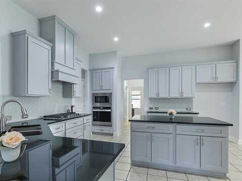 2305 Dawn Mist Drive, Little Elm, TX 75068