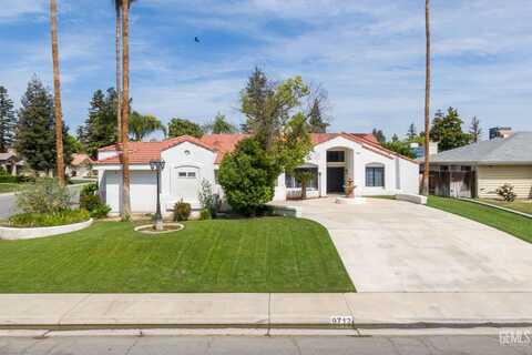 9712 White Oak Drive, Bakersfield, CA 93311