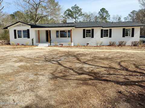 2702 Ballpark Road, Eastover, NC 28312