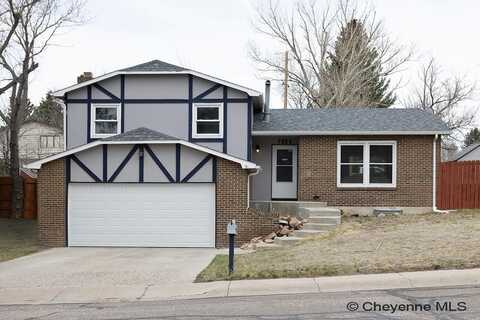 7020 BOMAR DR, Cheyenne, WY 82009