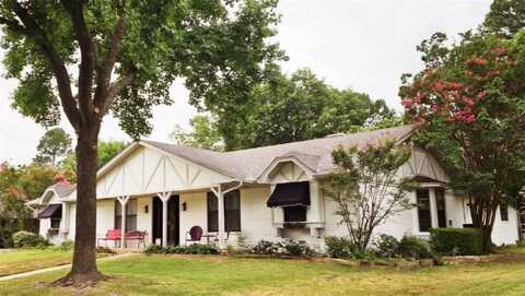 807 Holland Drive, Denison, TX 75020