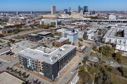 457 CRAWFORD Street, Fort Worth, TX 76104