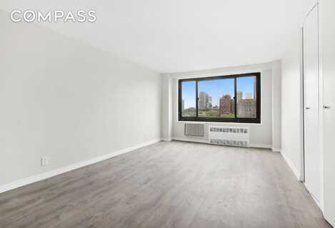 185 Hall Street, Brooklyn, NY 11205