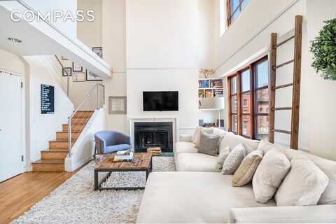 126 Waverly Place, New York, NY 10011