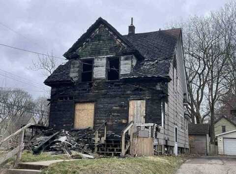 84 Magnolia Ave, Battle Creek, MI 49017