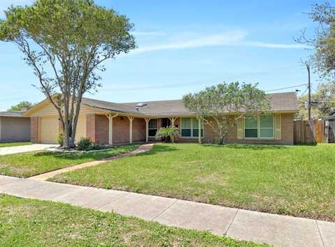 450 Poenisch Drive, Corpus Christi, TX 78412