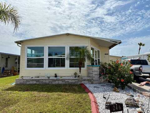 246 San Carlos St., Nokomis, FL 34275