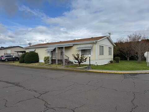 2902 E. 2ND STREET, NEWBERG, OR 97132