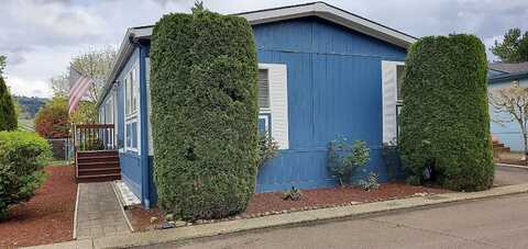 10400 SE Cook Ct, Milwaukie, OR 97222
