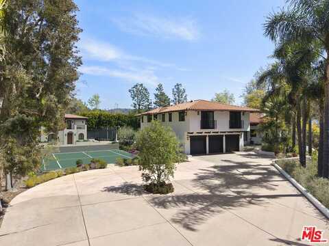 7651 Willow Glen Rd, Los Angeles, CA 90046