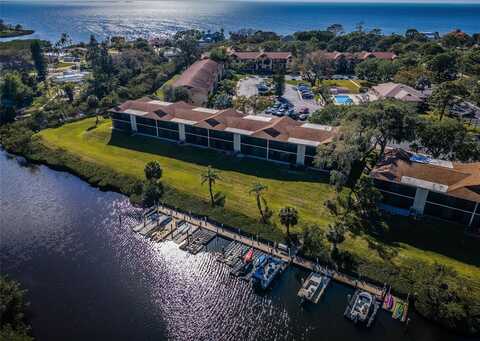 1686 SEASCAPE CIRCLE, TARPON SPRINGS, FL 34689