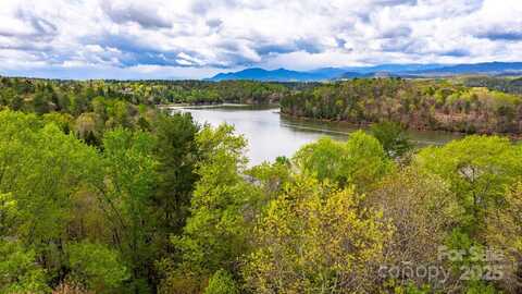 26 Memory Lane unit: 12, Nebo, NC 28761