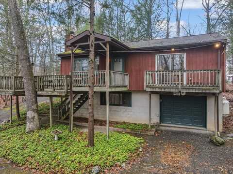 3430 Canterbury Circle, East Stroudsburg, PA 18302