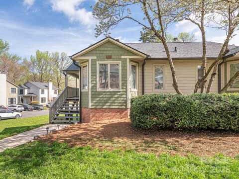 1022 Kenilworth Court NW, Concord, NC 28027