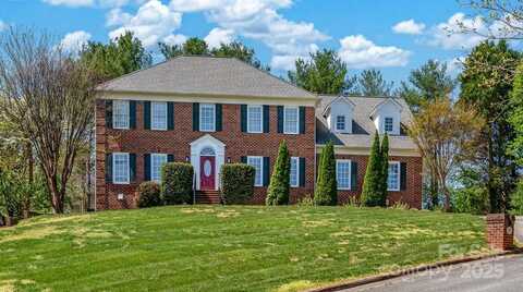 4405 3rd Street NW, Hickory, NC 28601