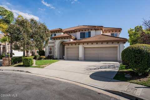 927 Lincoln Court, Simi Valley, CA 93065