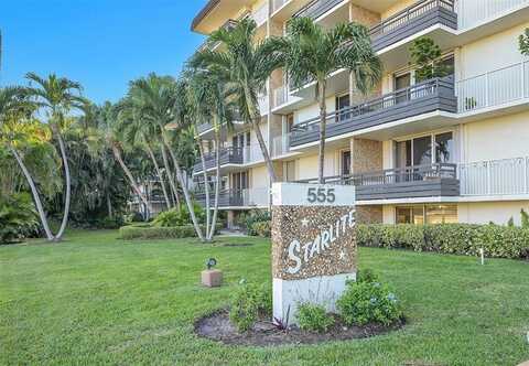 555 NW 4th Ave, Boca Raton, FL 33432