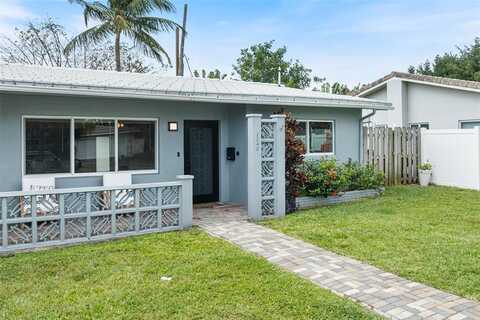 2240 NE 37th St, Lighthouse Point, FL 33064