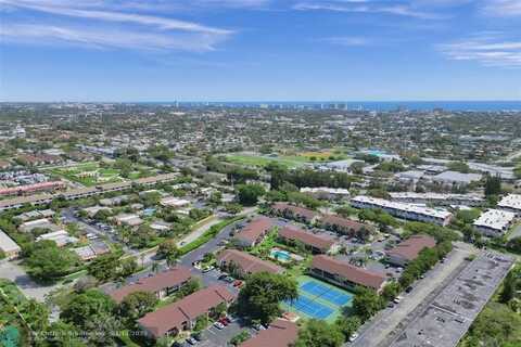 180 SE 7th St, Deerfield Beach, FL 33441