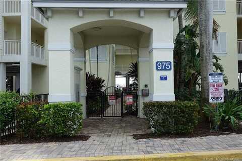 975 NW Flagler Avenue, Stuart, FL 34994
