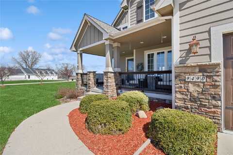 9490 NE 42nd Place, Altoona, IA 50009