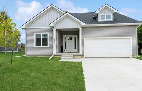 800 Patchett Drive, Mitchellville, IA 50169
