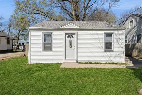 1918 E 21st Street, Des Moines, IA 50317
