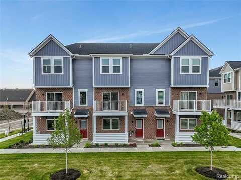 4861 Parkside Lane, Troy, MI 48085
