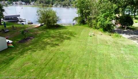 0 Riverside Drive, Brighton, MI 48116